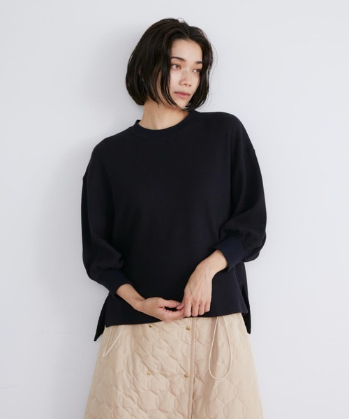 YVON（イヴォン）の「サーマルギャザースリーブプルオーバー（Tシャツ/カットソー・レディース・オフホワイト/ネイビー・9号）」の6枚目の写真