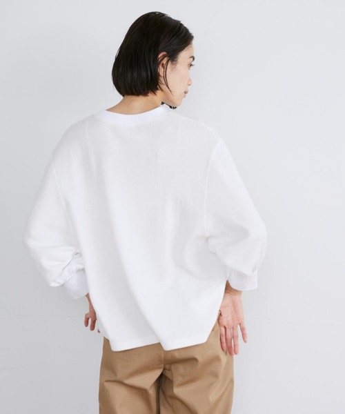 YVON（イヴォン）の「サーマルギャザースリーブプルオーバー（Tシャツ/カットソー・レディース・オフホワイト/ネイビー・9号）」の8枚目の写真