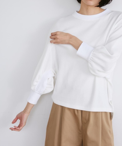 YVON（イヴォン）の「サーマルギャザースリーブプルオーバー（Tシャツ/カットソー・レディース・オフホワイト/ネイビー・9号）」の10枚目の写真