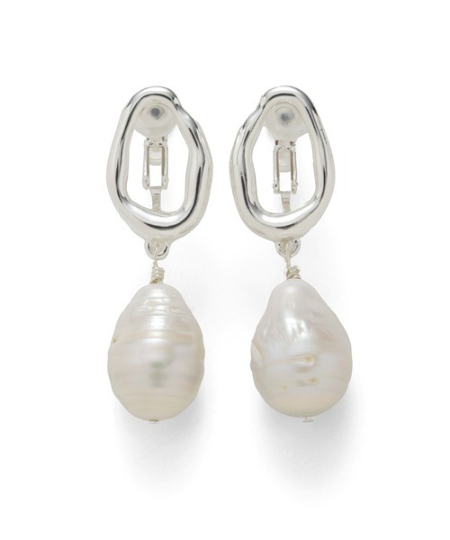 emmi(エミ)の「バロックパールイヤリング(イヤリング・レディース・ゴールド/シルバー・FREE)」の10枚目の写真