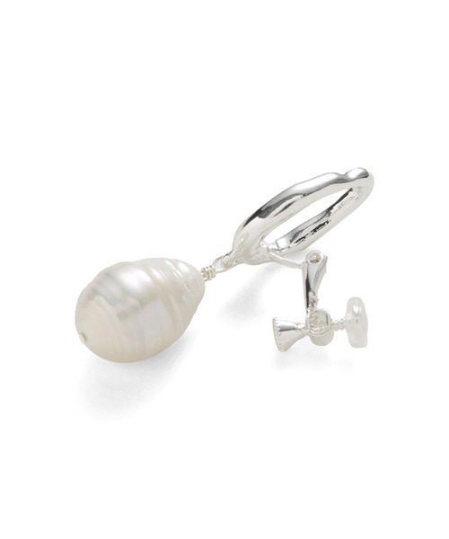 emmi(エミ)の「バロックパールイヤリング(イヤリング・レディース・ゴールド/シルバー・FREE)」の11枚目の写真