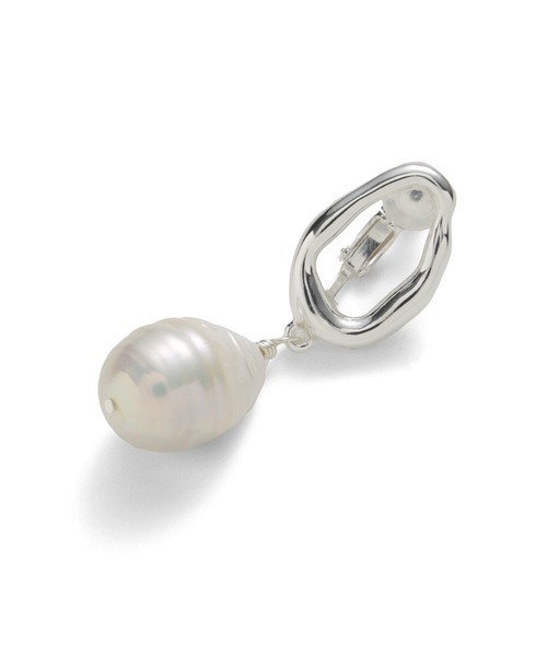 emmi(エミ)の「バロックパールイヤリング(イヤリング・レディース・ゴールド/シルバー・FREE)」の12枚目の写真