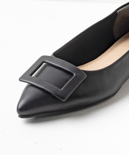 attagirl（アタガール）の「スクエアバックルフラットシューズ（パンプス・レディース・シルバー/アイボリー/ブラック/ベージュ/ガンメタ/ブラック系その他・24.5cm/24.0cm/23.5cm/23.0cm/22.5cm/22.0cm/25.5cm/25.0cm）」の9枚目の写真