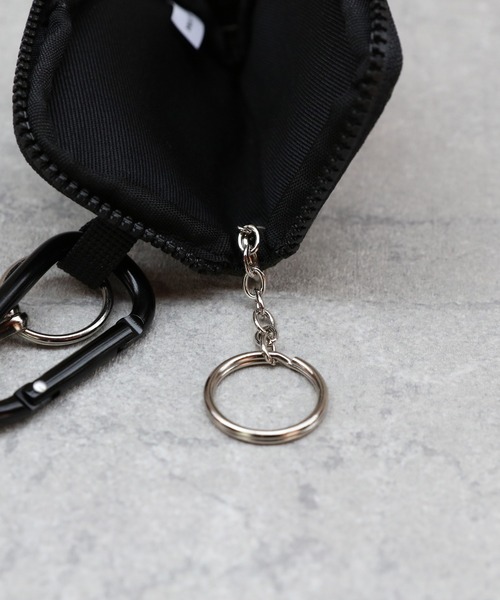 UNIVERSAL OVERALL(ユニバーサルオーバーオール)の「UNIVERSAL OVERALL マルチキーケース(キーケース/キーアクセサリー・メンズ・ブラック/モスグリーン/レオパード・FREE)」の4枚目の写真