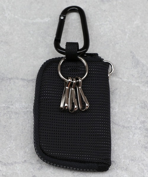 UNIVERSAL OVERALL(ユニバーサルオーバーオール)の「UNIVERSAL OVERALL マルチキーケース(キーケース/キーアクセサリー・メンズ・ブラック/モスグリーン/レオパード・FREE)」の5枚目の写真