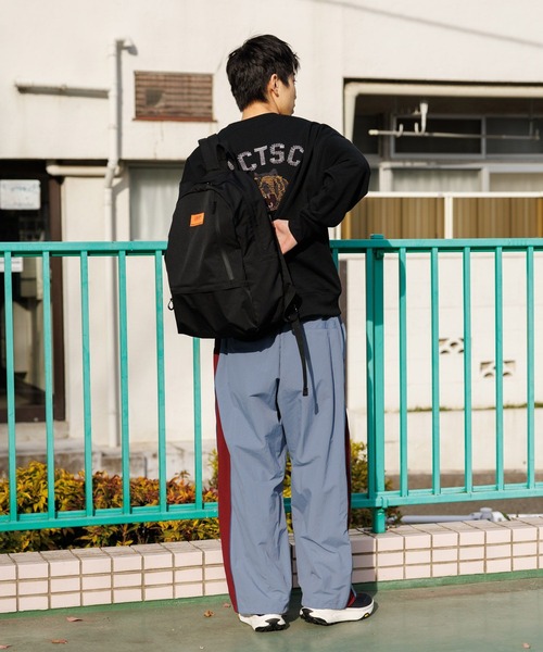 niko and...(ニコアンド)の「ナイロンサイドジップパンツ(その他パンツ・メンズ・ライトグレー/ブルー・LARGE/MEDIUM)」の9枚目の写真
