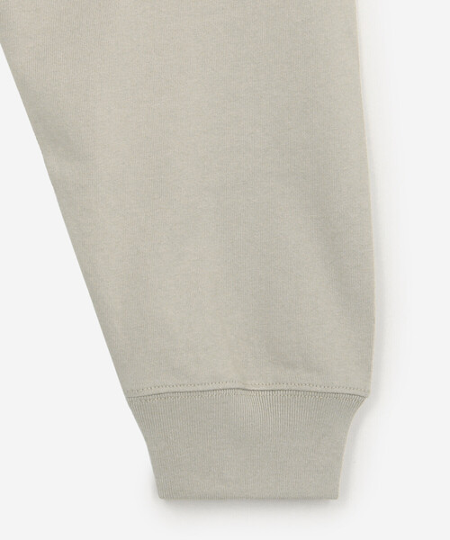 handvaerk（ハンドバーク）の「handvaerk | コットン クルーネック長袖Tシャツ MEN（Tシャツ/カットソー・メンズ・アイボリー/グレイッシュベージュ/グレー/ブラウン系その他・M/L）」の9枚目の写真