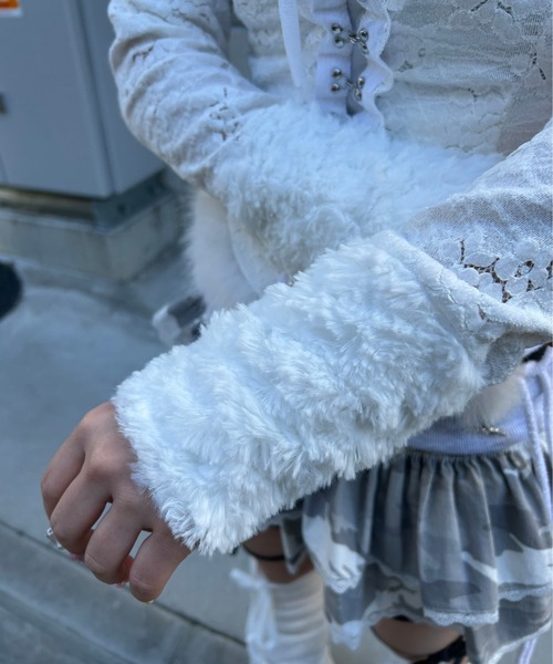 XU（エックスユー）の「【Never mind the XU】front hook lace cardigan / 【ネバーマインド ザ エックスユー】フロントフックレース長袖カーディガン（カーディガン/ボレロ・レディース・ホワイト/ブラック・ONE SIZE）」の22枚目の写真
