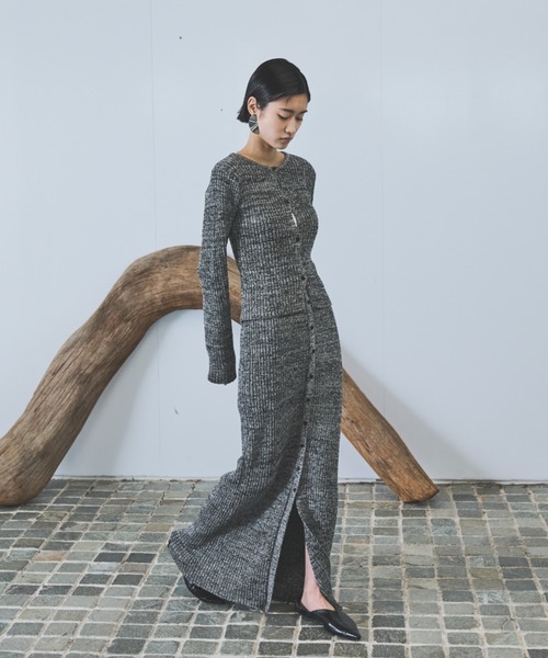 AIC.（エーアイシー）の「メランジニットロングスカート（スカート・レディース・イエロー/グレー/ブルー・MEDIUM/MT）」の10枚目の写真