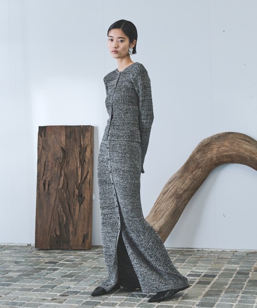 AIC.（エーアイシー）の「メランジニットロングスカート（スカート・レディース・イエロー/グレー/ブルー・MEDIUM/MT）」の11枚目の写真