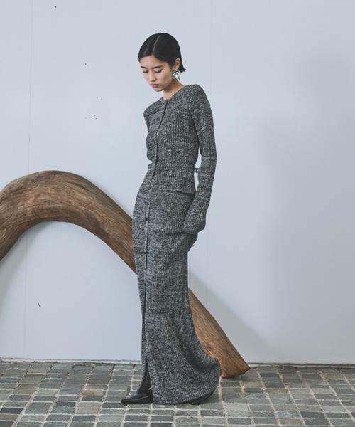 AIC.（エーアイシー）の「メランジニットロングスカート（スカート・レディース・イエロー/グレー/ブルー・MEDIUM/MT）」の12枚目の写真