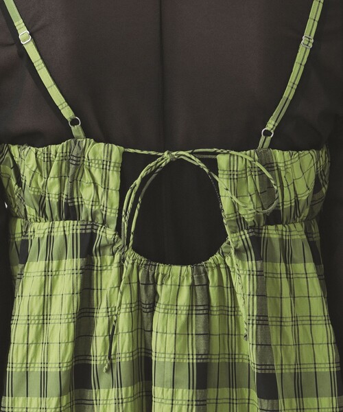Ray BEAMS（レイビームス）の「チェック ティアード キャミ ワンピース（ワンピース・レディース・グリーン/ホワイト×ブラック・ONE SIZE）」の8枚目の写真