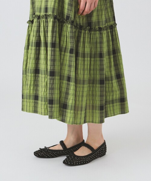 Ray BEAMS（レイビームス）の「チェック ティアード キャミ ワンピース（ワンピース・レディース・グリーン/ホワイト×ブラック・ONE SIZE）」の6枚目の写真