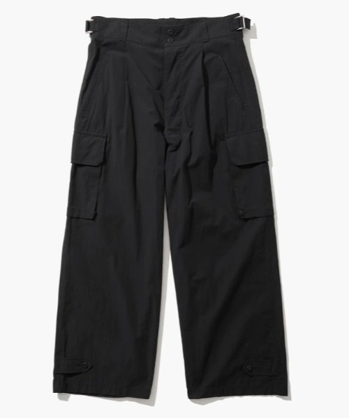 ATON（エイトン）の「ATON (エイトン)ORGANIC COTTON WEATHER | M-47 CARGO PANTS（カーゴパンツ・メンズ・ホワイト/ブラック・6/4）」の2枚目の写真