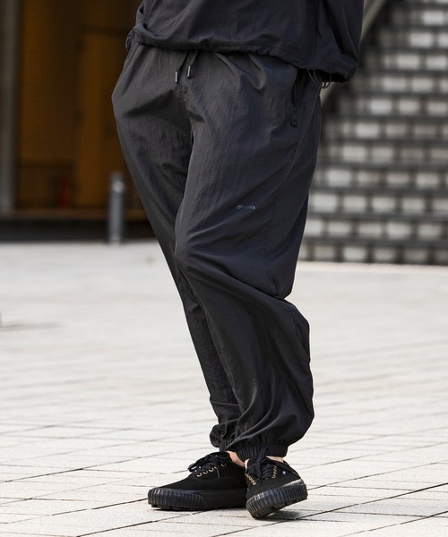 +phenix（プラスフェニックス）の「+phenix(プラスフェニックス)WASHER PANTS ワッシャー素材 アウトドア ナイロンパンツ ロングパンツ(軽量 / 撥水加工)（その他パンツ・メンズ・ワンウォッシュ/カーキ/ブラック・XL/L/M/S）」の5枚目の写真