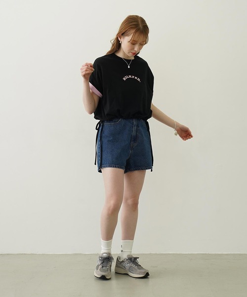 MILKFED.（ミルクフェド）の「COOPER HEART DENIM SHORT PANTS（デニムパンツ・レディース・ライトインディゴブルー/ブラック・M/S）」の19枚目の写真
