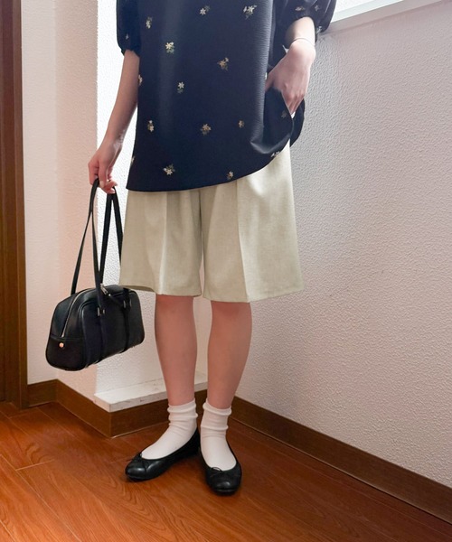 URBAN RESEARCH DOORS（アーバンリサーチドアーズ）の「『セットアップ対応』 ワンタックハーフパンツ（その他パンツ・レディース・ナチュラル/グレー・MEDIUM）」の5枚目の写真