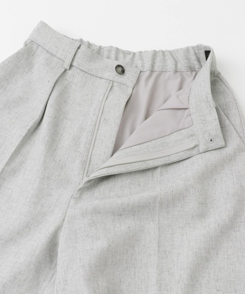 URBAN RESEARCH DOORS（アーバンリサーチドアーズ）の「『セットアップ対応』 ワンタックハーフパンツ（その他パンツ・レディース・ナチュラル/グレー・MEDIUM）」の20枚目の写真