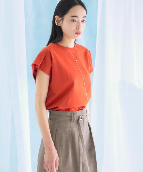 URBAN RESEARCH ROSSO WOMEN（アーバンリサーチ　ロッソ）の「タックスリーブクールタッチカットソー（Tシャツ/カットソー・レディース・ブラック/ホワイト/グリーン/レッド・FREE）」の13枚目の写真