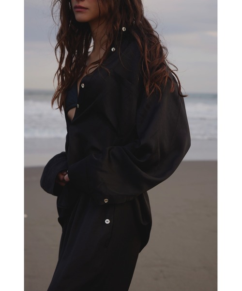 ALEXIA STAM(アリシアスタン)の「Satin Pants/ サテンパンツ(その他パンツ・レディース・アイボリー/ブラック・S/M)」の17枚目の写真