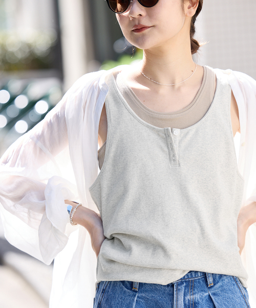 SLOBE IENA（スローブイエナ）の「ヘンリーパックタンク（Tシャツ/カットソー・レディース・ベージュ/ネイビー・FREE）」の6枚目の写真