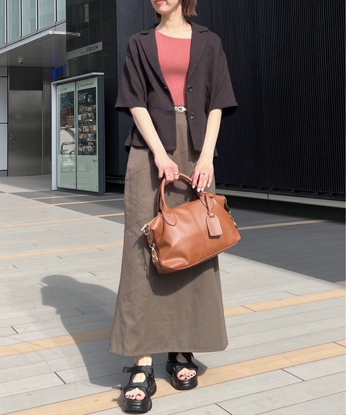 mysty woman(ミスティウーマン)の「アシメネックストリングプルオーバー 493903(ニット/セーター・レディース・ブラック/オフホワイト/ブラウン系その他・FREE)」の21枚目の写真