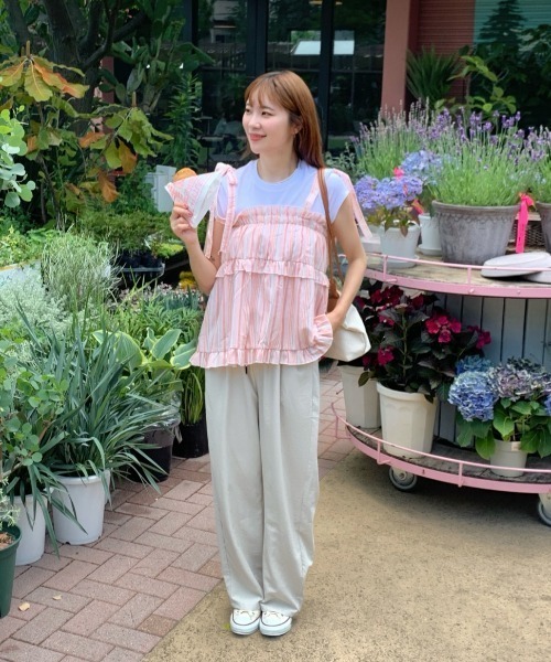 Mejoul(メジュール)の「マルチストライプ柄 肩リボン フリル ティアード ビスチェ(キャミソール・レディース・ピンク/ブルー・S/M/L)」の15枚目の写真