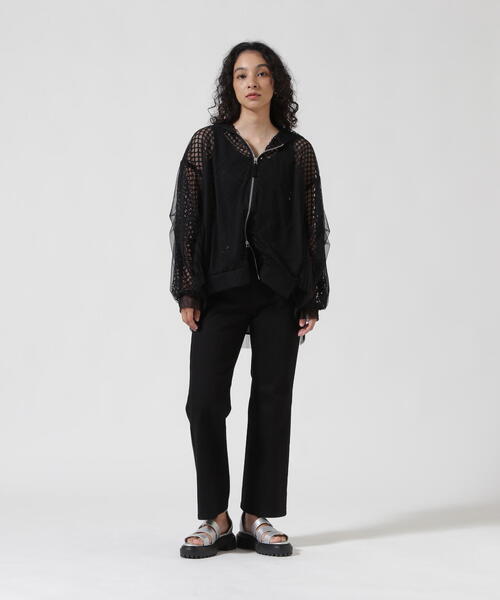 AULA AILA(アウラアイラ)の「AULA AILA(アウラ アイラ)別注バックプリーツメッシュフーディ(パーカー・レディース・ブラック/ホワイト・0)」の11枚目の写真