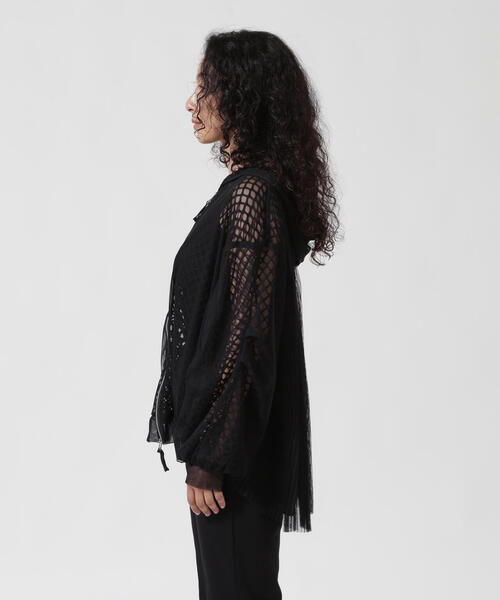 AULA AILA(アウラアイラ)の「AULA AILA(アウラ アイラ)別注バックプリーツメッシュフーディ(パーカー・レディース・ブラック/ホワイト・0)」の12枚目の写真