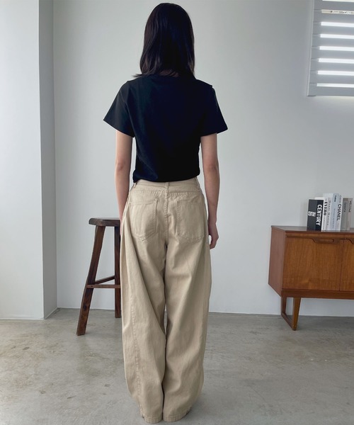 美品☆フレームワーク 人気完売 スリット 綺麗目 チノパンツ FRAMeWORK（フレームワーク）の「サイドラインチノパンツ