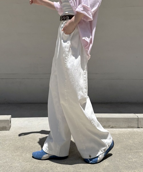 FOLLOWIN(フォロウィン)の「【低身長 / 高身長用 サイズが選べるカラーパンツ/動画あり】【 4color / 3size】ベーシックセミストレートワイドチノパン(その他パンツ・レディース・ベージュ/カーキ/ブラック/ホワイト・SMALL/MEDIUM/LARGE)」の19枚目の写真