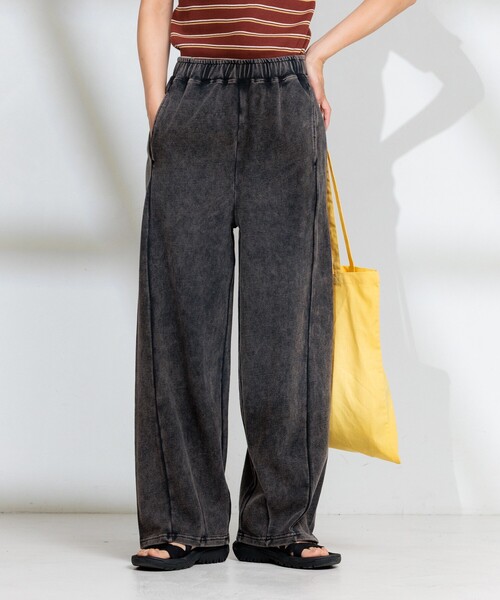 FREAK'S STORE（フリークスストア）の「フェード加工 カーブイージーパンツ/スウェットパンツ（スウェットパンツ・レディース・ブラック/ブラウン・ﾌﾘ-）」の2枚目の写真