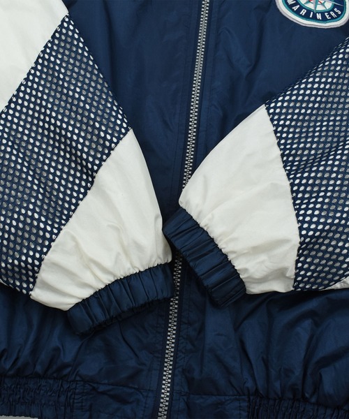 VINTAGE(ヴィンテージ)の「【ヴィンテージ古着】Y2K PRO PLAYER“MLB Seattle Mariners” ナイロン トラックジャケット(ナイロンジャケット・メンズ・ネイビー・X-LARGE)」の8枚目の写真