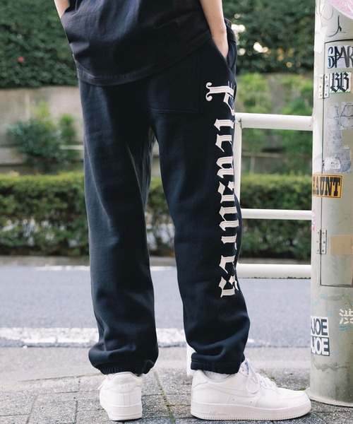 PLEASURES(プレジャー)の「PLEASURES/プレジャーズ Burnout Sweat Pants スウェットパンツ ワイド リラックス(スウェットパンツ・メンズ・グレー・S)」の4枚目の写真
