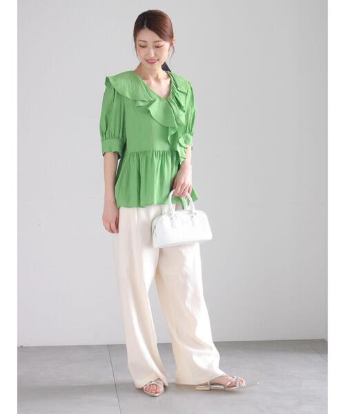 Te chichi（テチチ）の「ラッフルフリルアシメブラウス《2025summer catalog item》（シャツ/ブラウス・レディース・グリーン/オフホワイト/ブラック・F）」の17枚目の写真