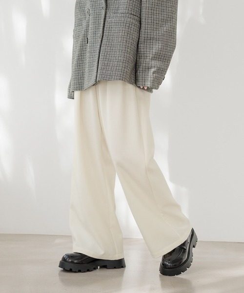 Heather（ヘザー）の「WEB限定　レングスが選べる　タックボリュームパンツ　577075（スラックス・レディース・ブラック/グレー/ブラウン/ベージュ/オフホワイト/ライトブルー・FREE/LONG）」の2枚目の写真