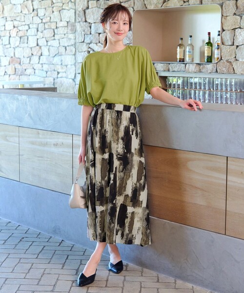 Tiaclasse（ティアクラッセ）の「ペイント柄スカート（スカート・レディース・カーキ/オレンジ・FREE）」の10枚目の写真