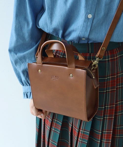 PAR ICI（パーリッシィ）の「TIDEWAY 別注ショルダーBAG（ショルダーバッグ・レディース・ダークブラウン/ブラウン/ブラック・FREE）」の9枚目の写真
