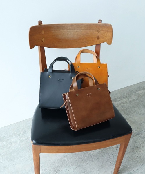 PAR ICI（パーリッシィ）の「TIDEWAY 別注ショルダーBAG（ショルダーバッグ・レディース・ダークブラウン/ブラウン/ブラック・FREE）」の4枚目の写真