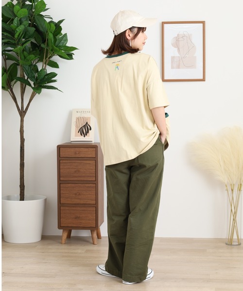 Emago（イマゴ）の「EMAGO ポケット探し刺繍Ｔ（Tシャツ/カットソー・レディース・ネイビー/ブラック/アイボリー・FREE）」の8枚目の写真