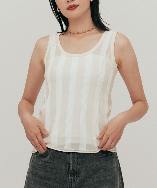 YOOU(ユー)の「ストライプニット/デザインタンクトップ × ノースリーブニット(ニット/セーター・レディース・ブルー/ブラウン/ホワイト・FREE)」の1枚目の写真