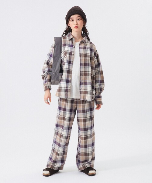 BEAMS BOY（ビームスボーイ）の「ワーク チェック イージーパンツ（その他パンツ・レディース・アイボリー/グレー/ブルー・1/2）」の7枚目の写真