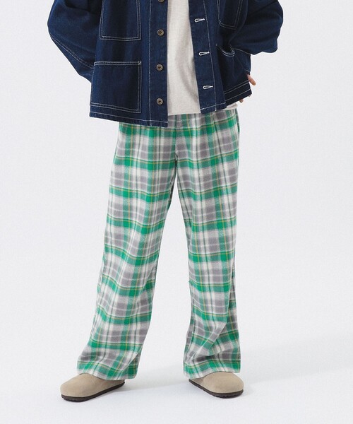 BEAMS BOY（ビームスボーイ）の「ワーク チェック イージーパンツ（その他パンツ・レディース・アイボリー/グレー/ブルー・1/2）」の10枚目の写真