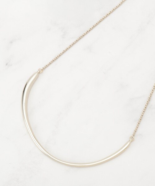 SHOO・LA・RUE(シューラルー)の「【2WAY】メタルカーブネックレス(ネックレス・レディース・シルバー/ゴールド/ピンクゴールド・00)」の2枚目の写真