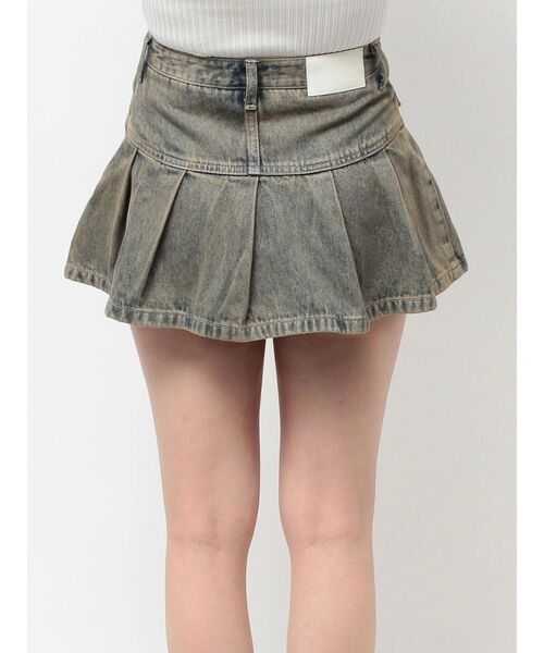 GYDA(ジェイダ)の「ハイウエストGG POKETプリーツデニムスカートライクショートパンツ(デニムスカート・レディース・ブルー/ライトブルー・SMALL/MEDIUM)」の6枚目の写真