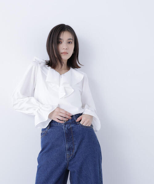 NATURAL BEAUTY BASIC(ナチュラルビューティーベーシック)の「◇ラッフルブラウス(シャツ/ブラウス・レディース・ブルー/オフホワイト/ブラック・FREE)」の14枚目の写真