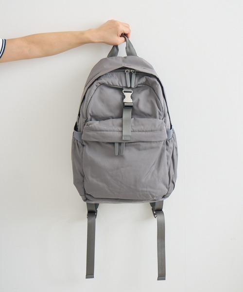 KATHARINE ROSS(キャサリンロス)の「【KATHARINE ROSS】ポリエステルヴェリアスバックパック(バックパック/リュック・レディース・グレー/ブラック・MEDIUM)」の6枚目の写真