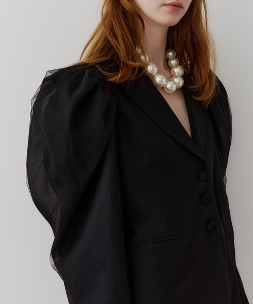 J1U by LA BELLE ETUDE パワーパフショルダージャケット セール】パワーパフショルダージャケット（ノーカラージャケット