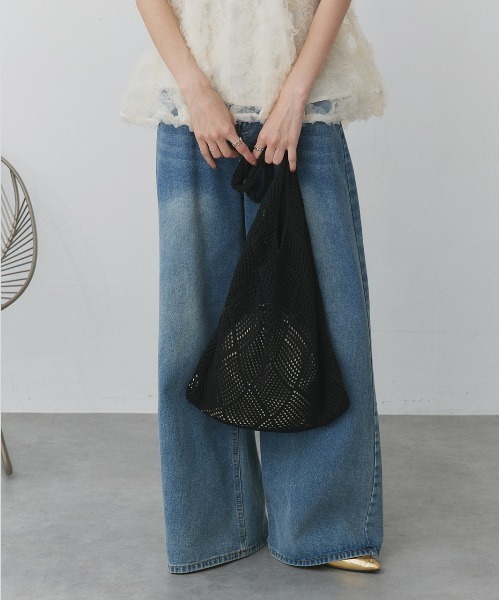 ad thie(アドティエ)の「カラフルニットトートバッグ(トートバッグ・レディース・ベージュ/レッド/グリーン/オフホワイト/ブラック・FREE)」の16枚目の写真