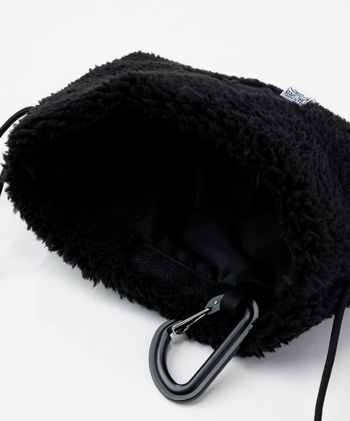 CRAZY CREEK（クレイジークリーク）の「CRAZY CREEK クレイジークリーク フリース サコッシュ（ショルダーバッグ・レディース・B/A・FREE）」の10枚目の写真